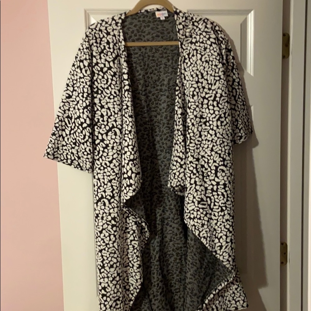 Lularoe Shirley